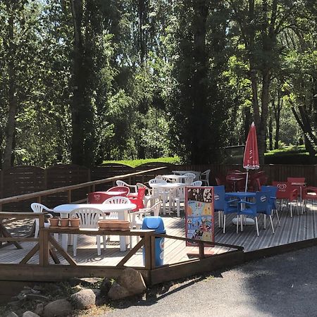 Camping Du Pont De St Gal Saint-Gal-sur-Sioule Exteriér fotografie