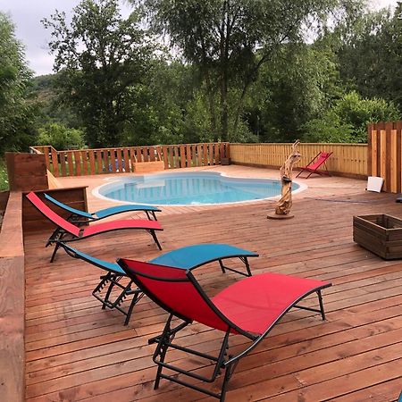 Camping Du Pont De St Gal Saint-Gal-sur-Sioule Exteriér fotografie