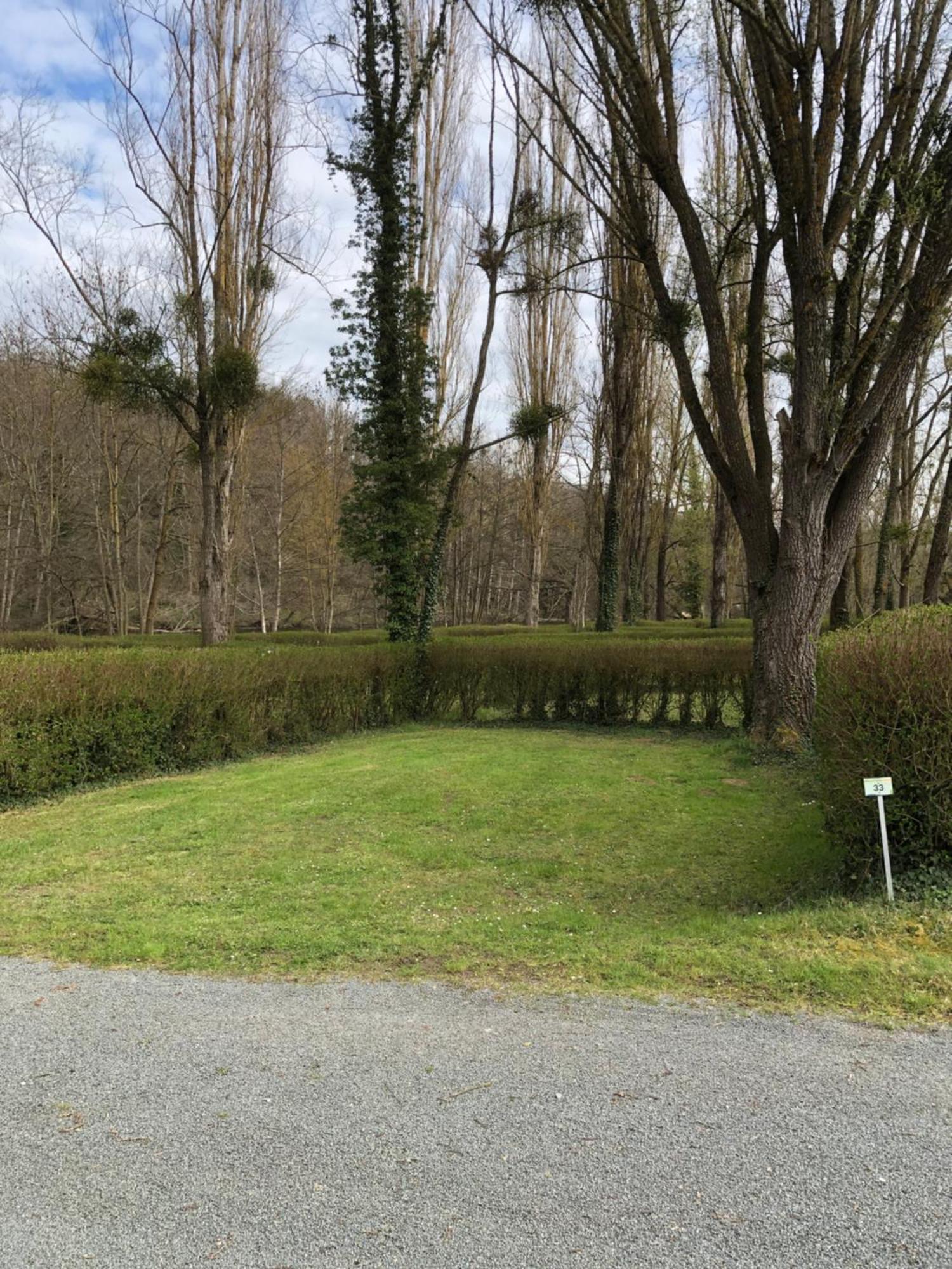 Camping Du Pont De St Gal Saint-Gal-sur-Sioule Exteriér fotografie